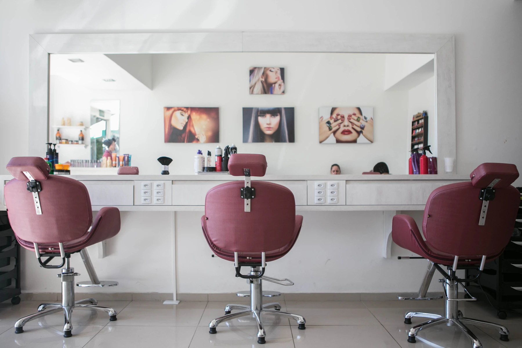 appointment booking for salons India dashboard and customer booking workflow for SWIQ service providers