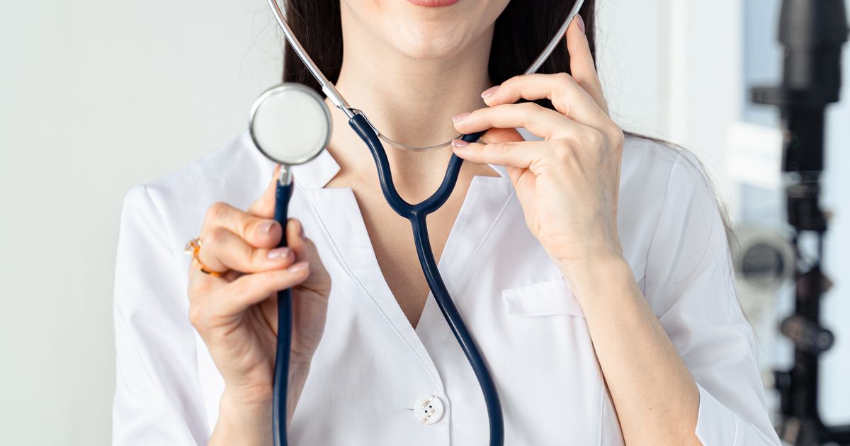 private clinic near me: front desk managing walk-ins and bookings
