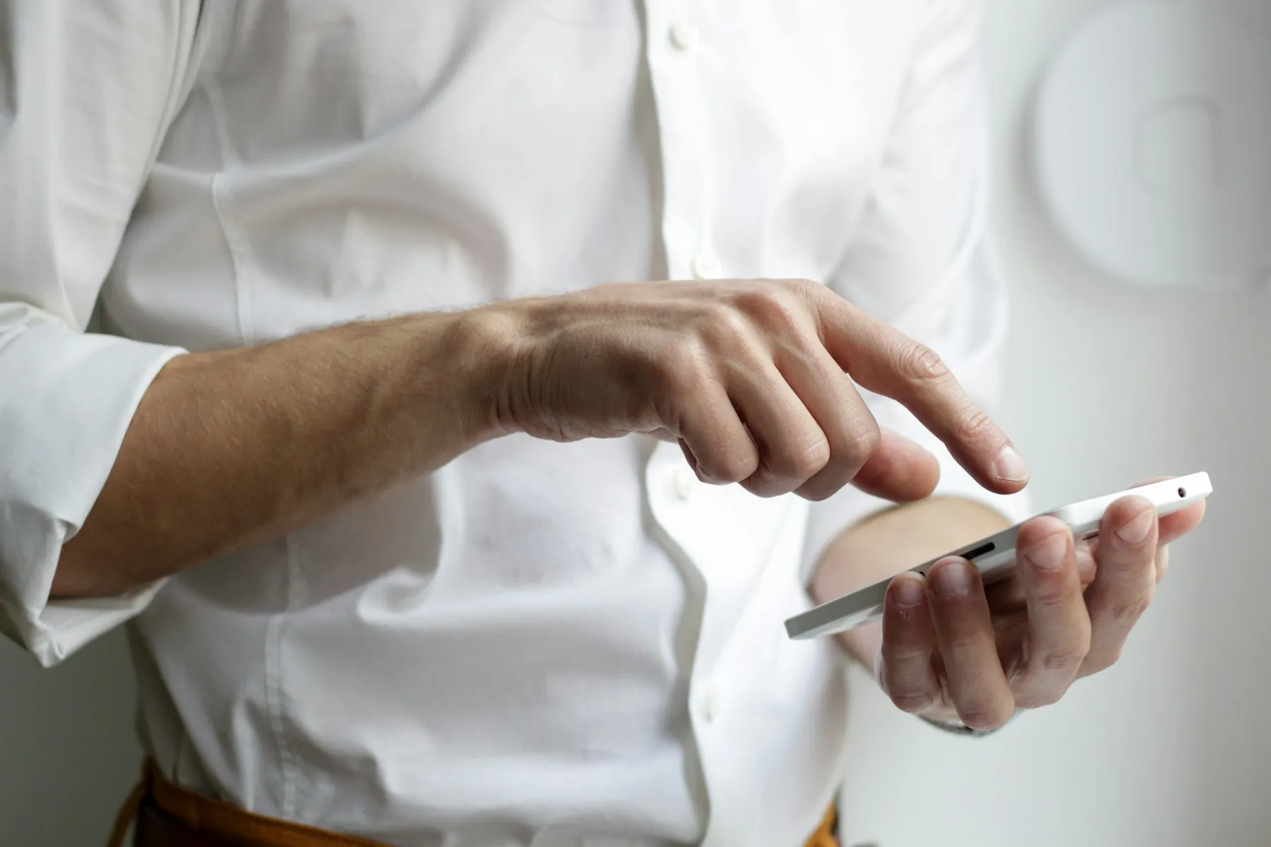 clinic SMS reminder software dashboard and customer booking workflow for SWIQ service providers