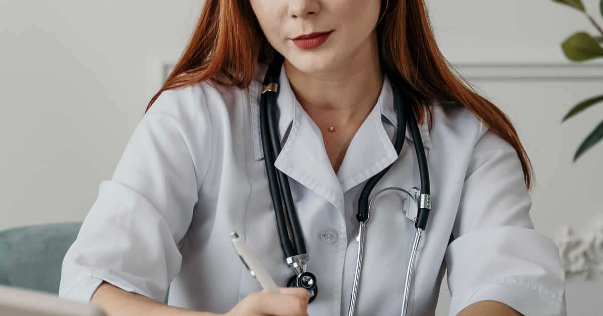 digital token system for diagnostic labs: phlebotomist calling the next token at an ordered sample collection counter